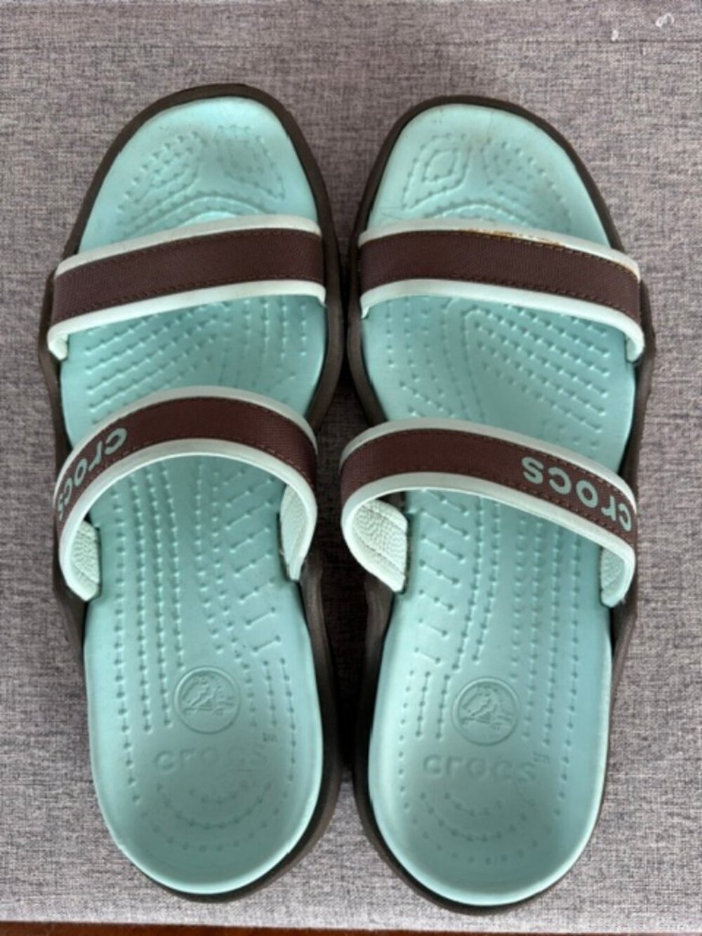 CROCS Slide